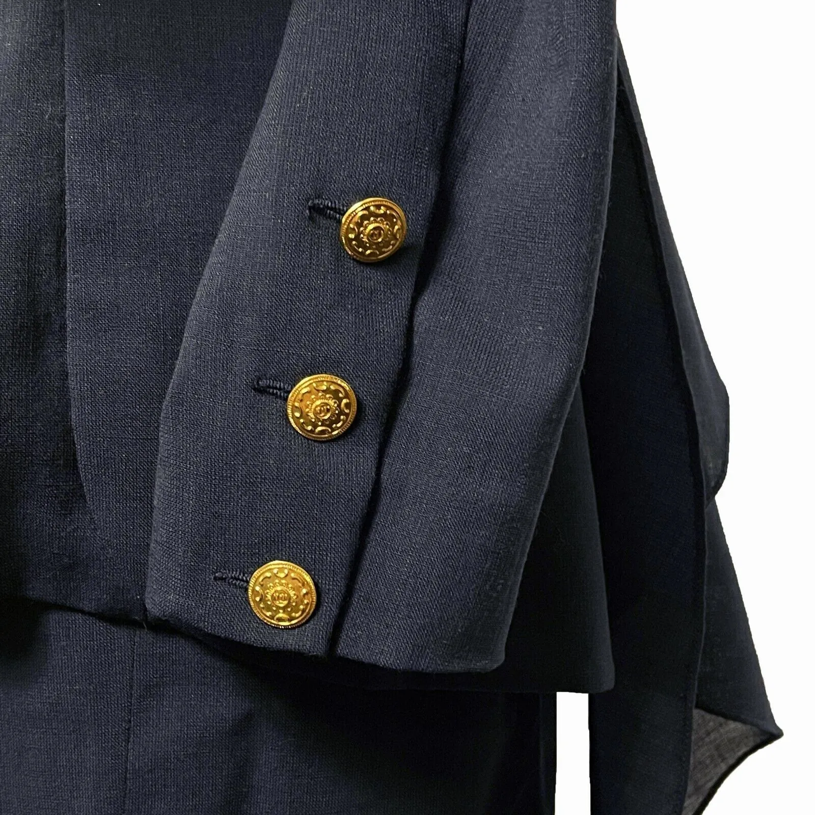 CHANEL - Wool Suit Cascade Jacket and Skirt - CC Buttons - Navy / Gold 36 US 6