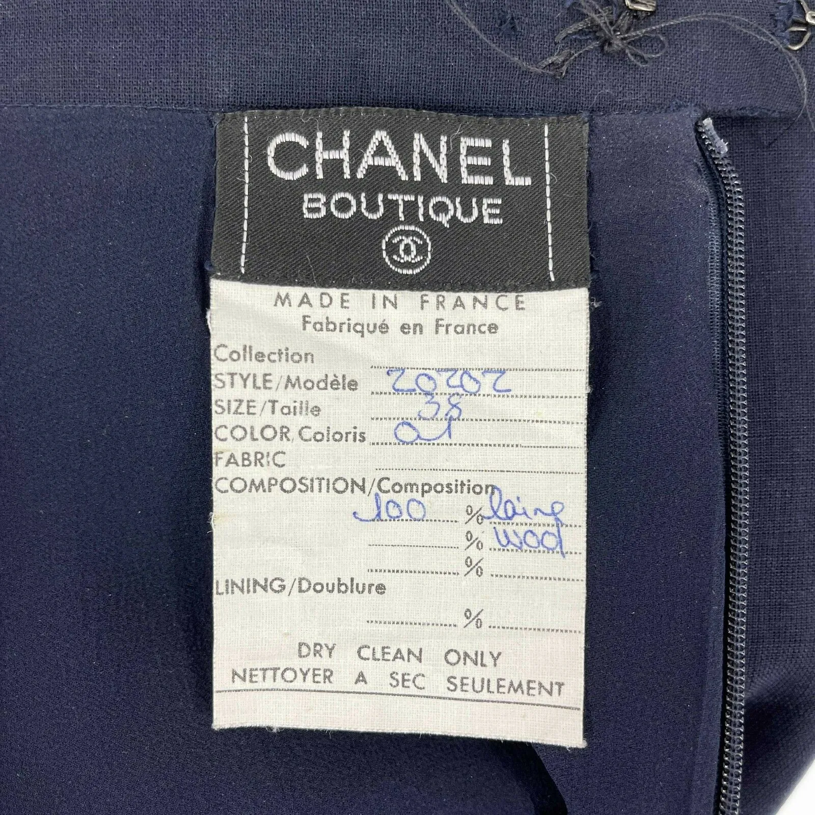 CHANEL - Wool Suit Cascade Jacket and Skirt - CC Buttons - Navy / Gold 36 US 6