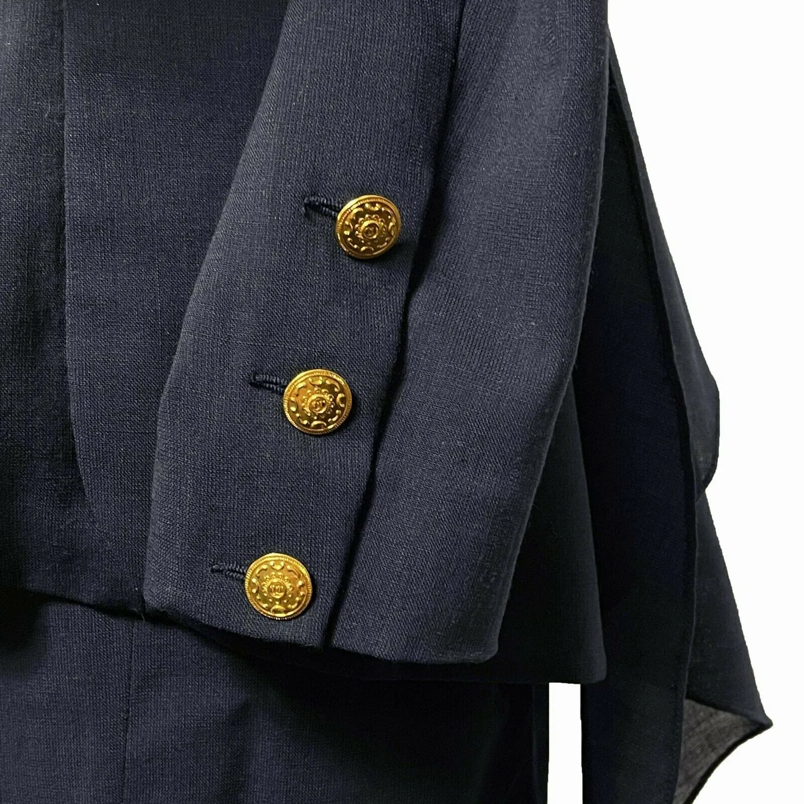 CHANEL - Wool Suit Cascade Jacket and Skirt - CC Buttons - Navy / Gold 36 US 6