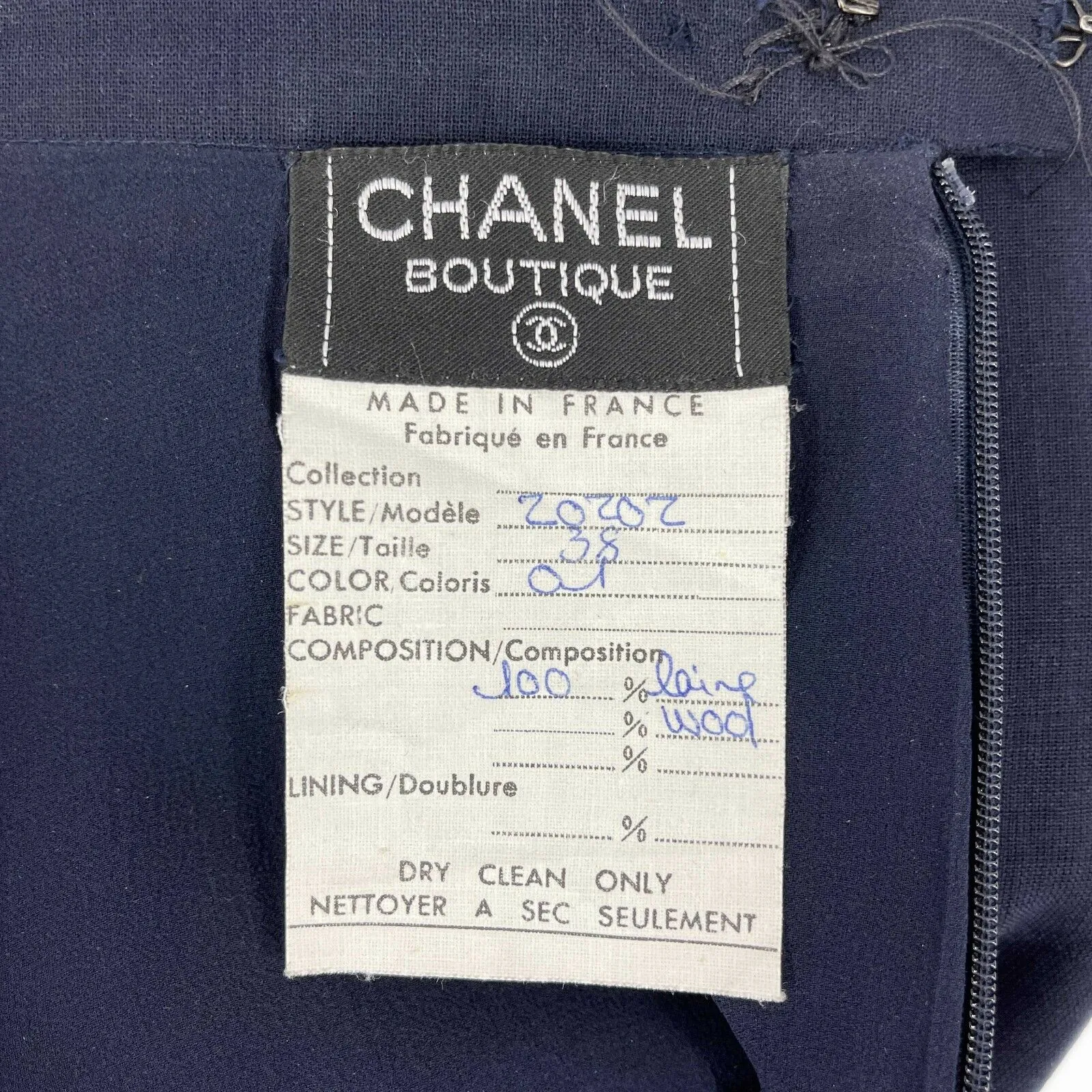 CHANEL - Wool Suit Cascade Jacket and Skirt - CC Buttons - Navy / Gold 36 US 6