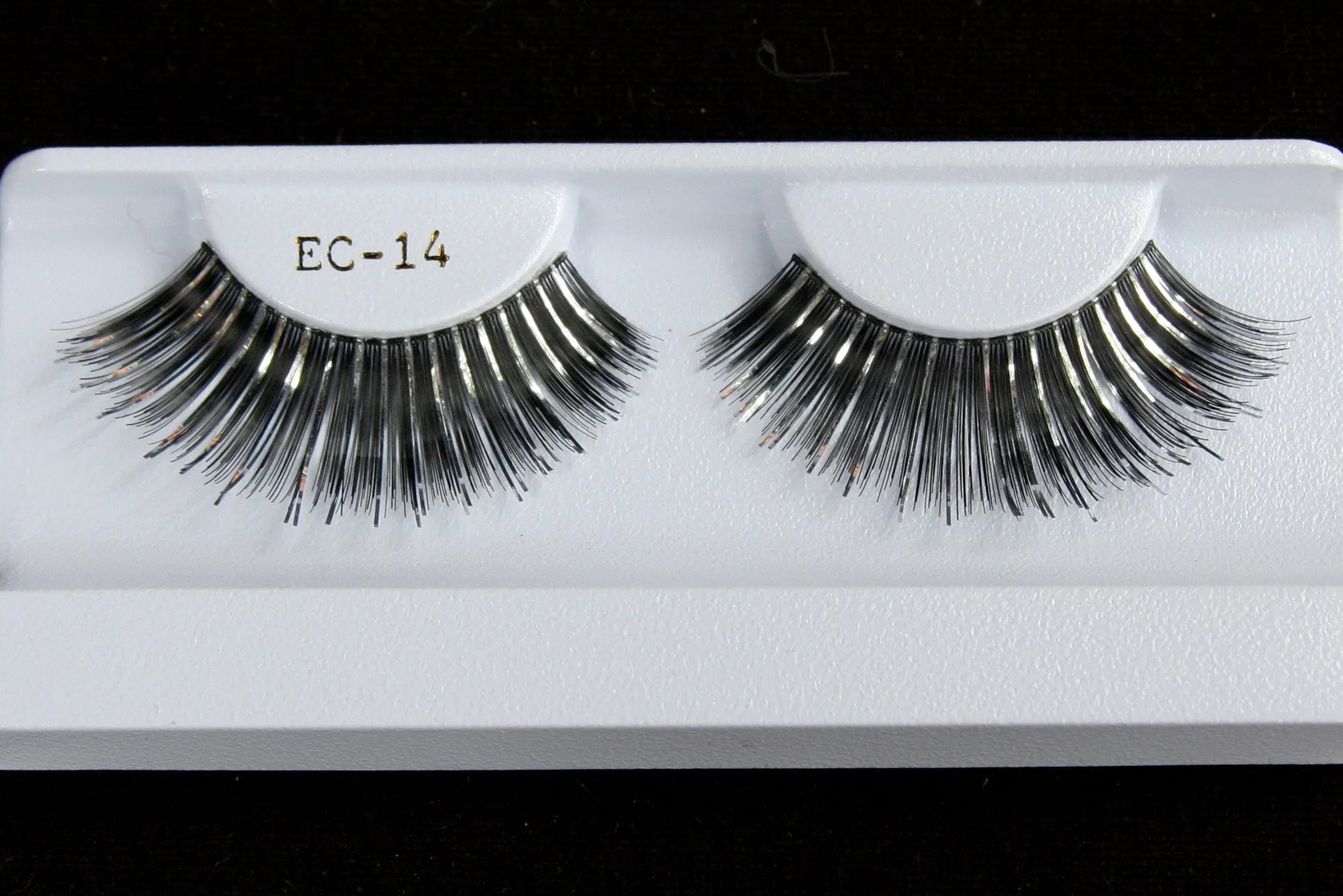 Club Eyelashes