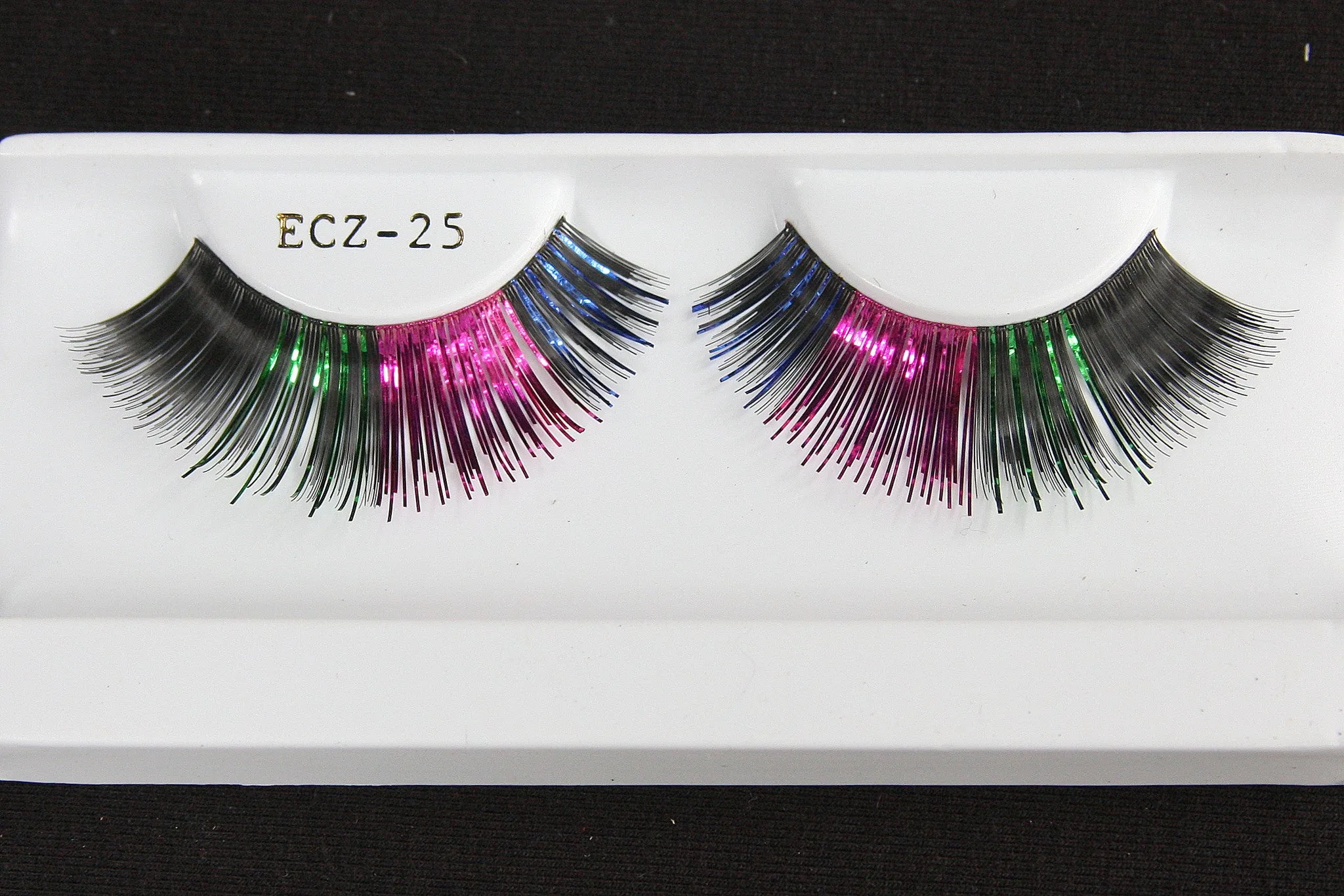 Club Eyelashes