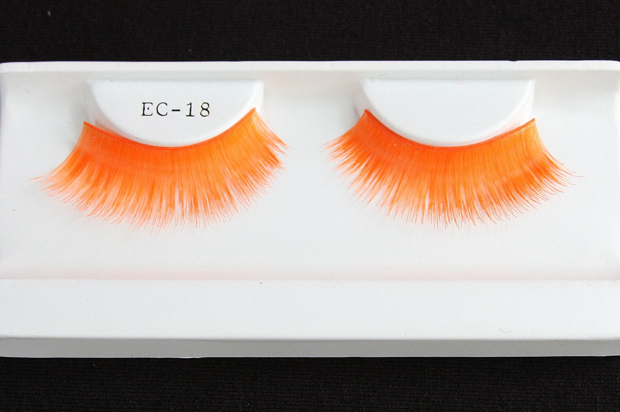 Club Eyelashes