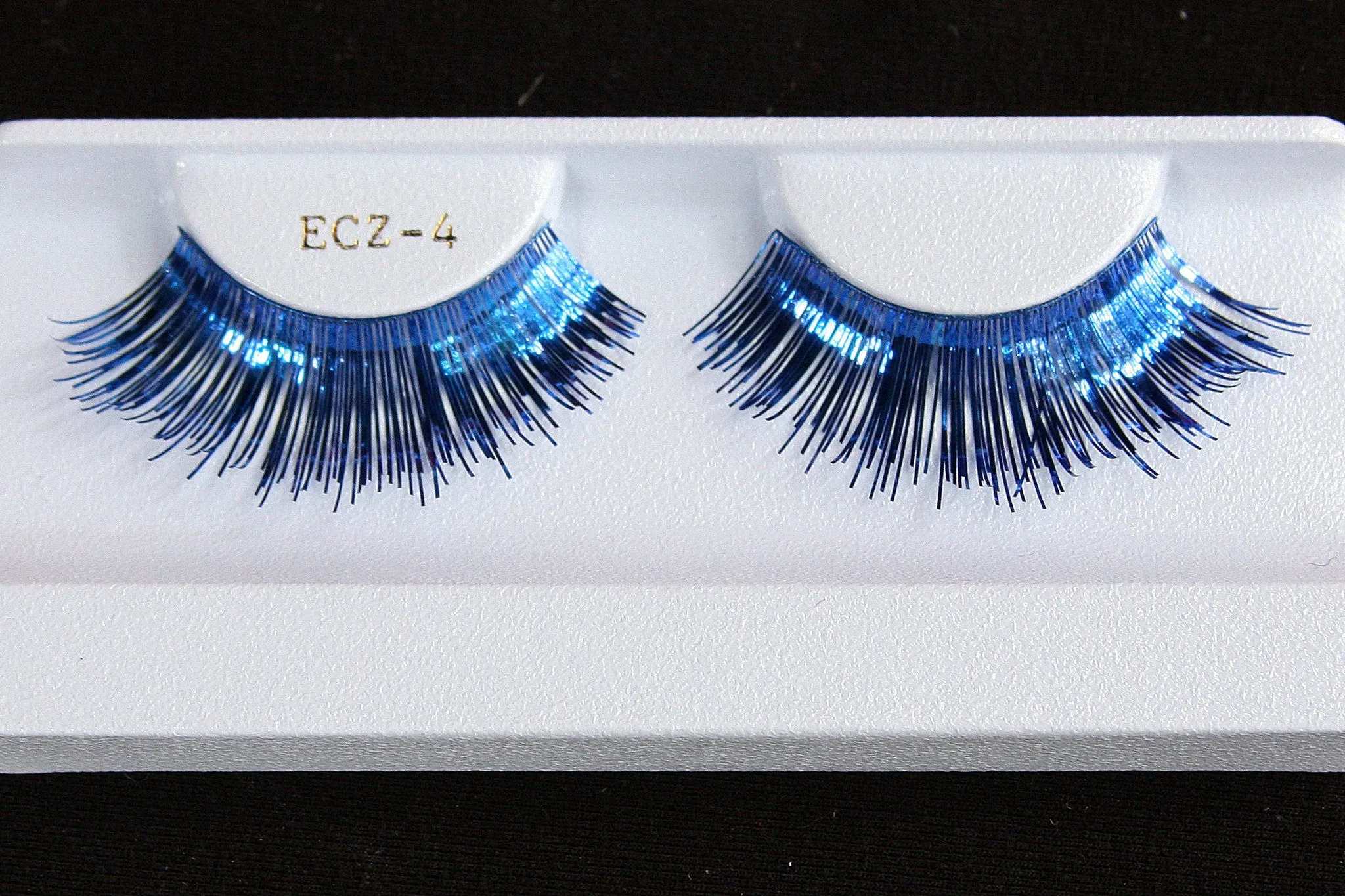 Club Eyelashes