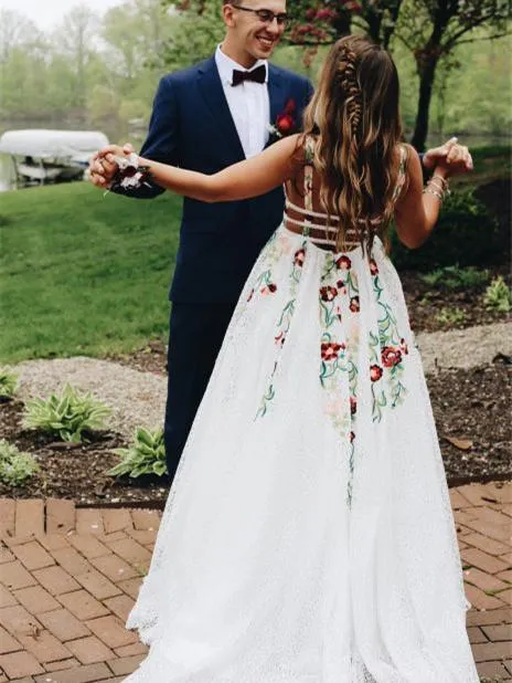 Gorgeous Lace Prom Dresses A-line Floral Gowns With Sweep Train CP120