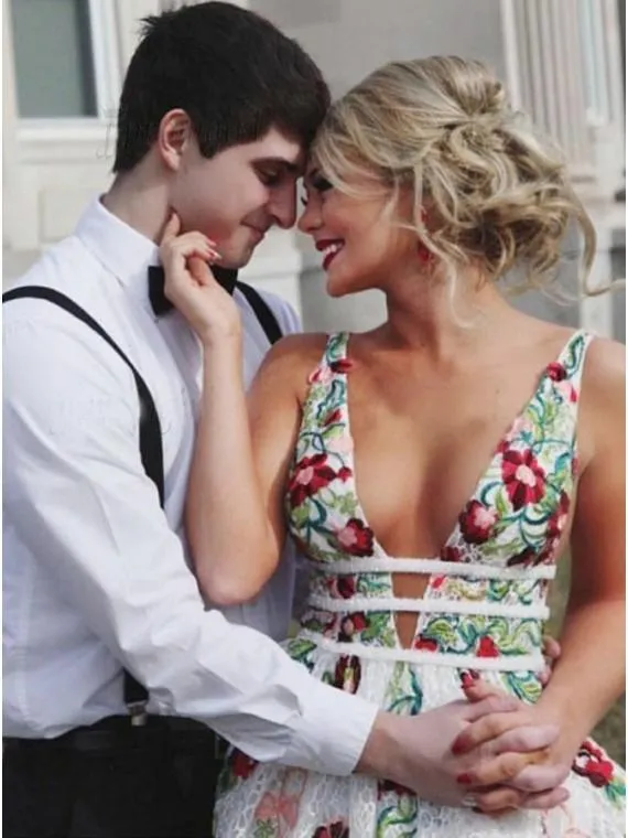 Gorgeous Lace Prom Dresses A-line Floral Gowns With Sweep Train CP120