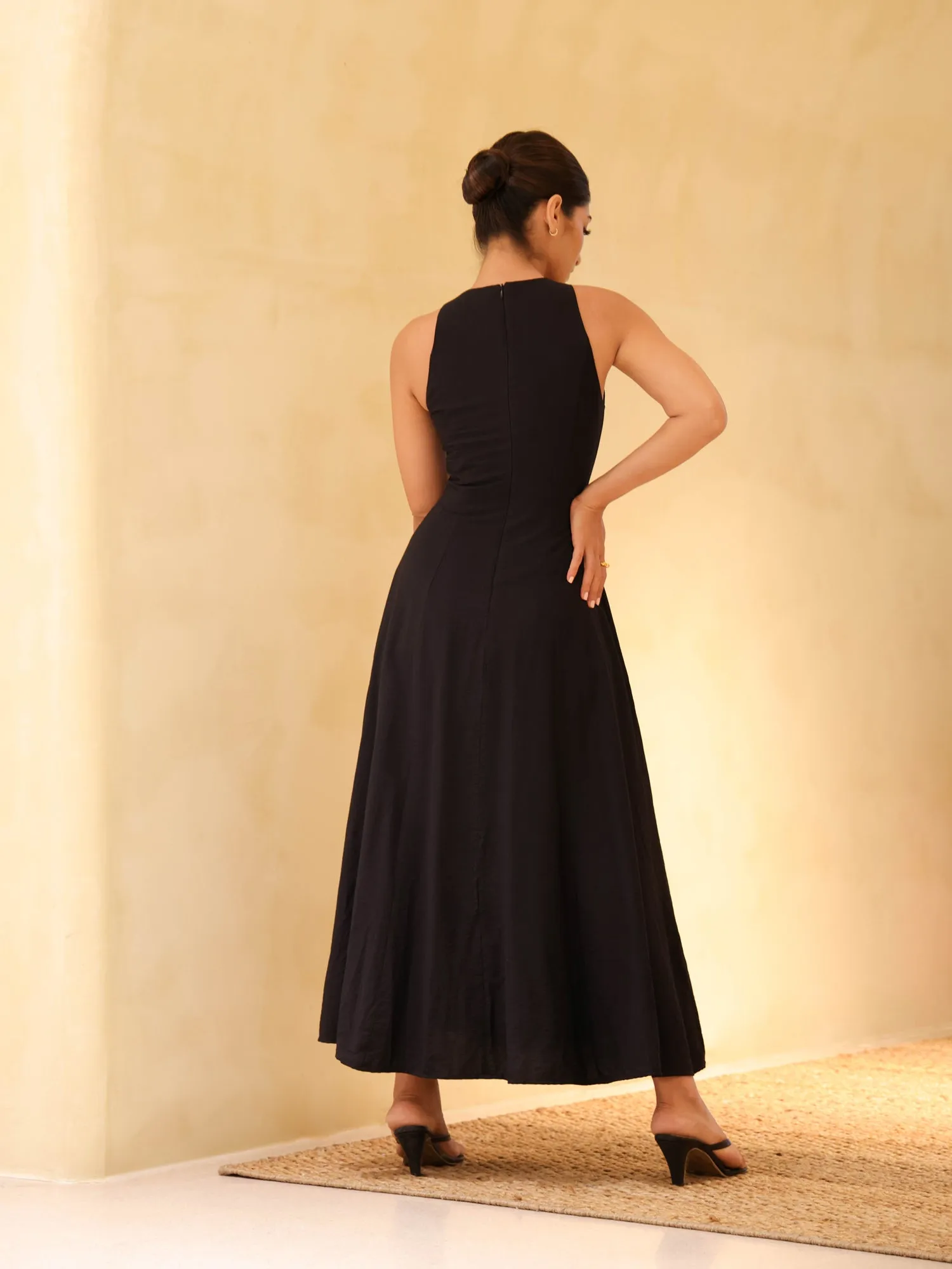 High Neck Princess Seam Detailed Midi Dress