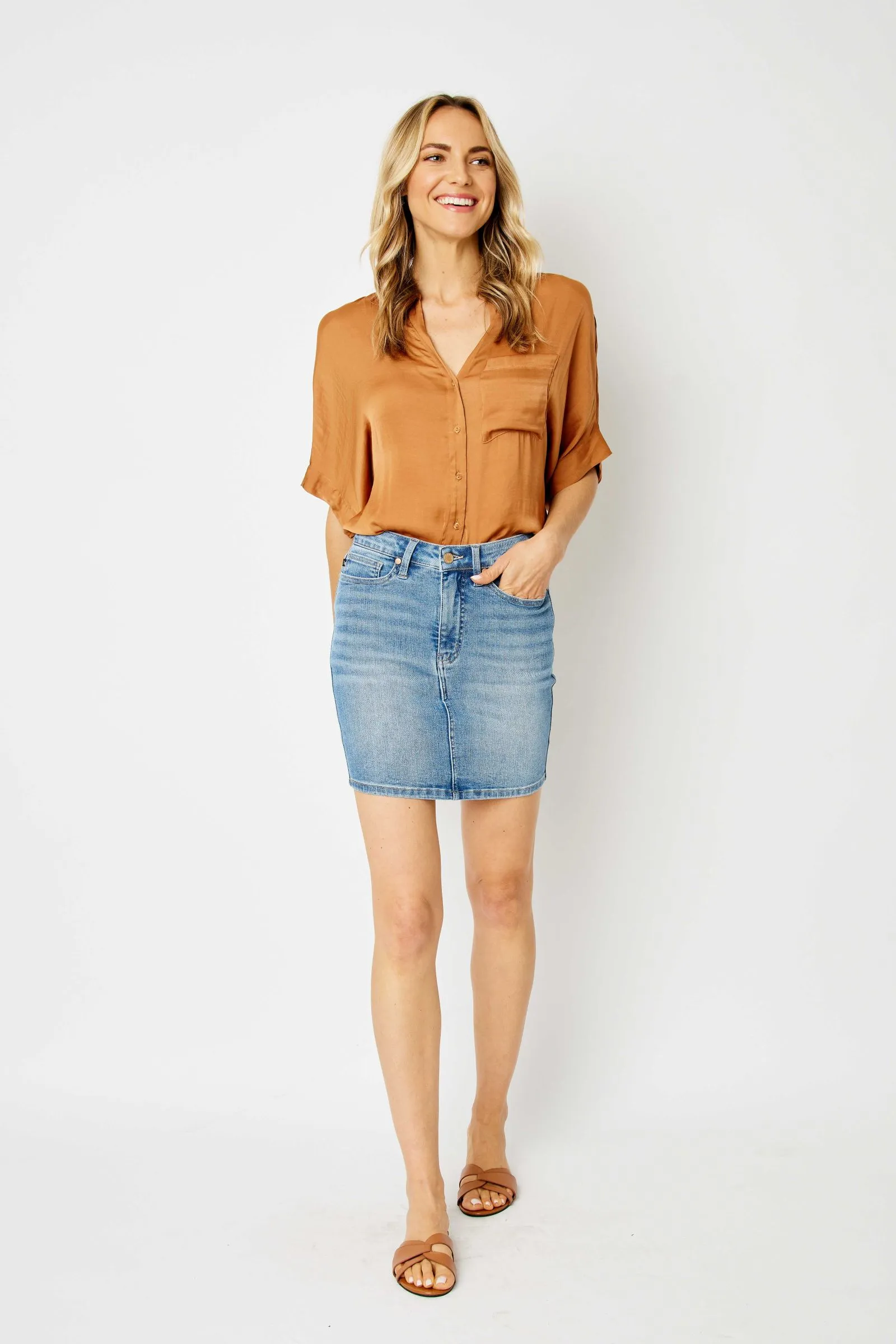 HW TUMMY CONTROL DENIM SKIRT BY JUDY BLUE
