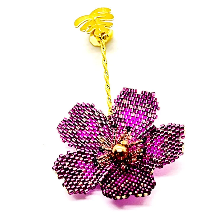 Libia: Fuchsia Miyuki Flower