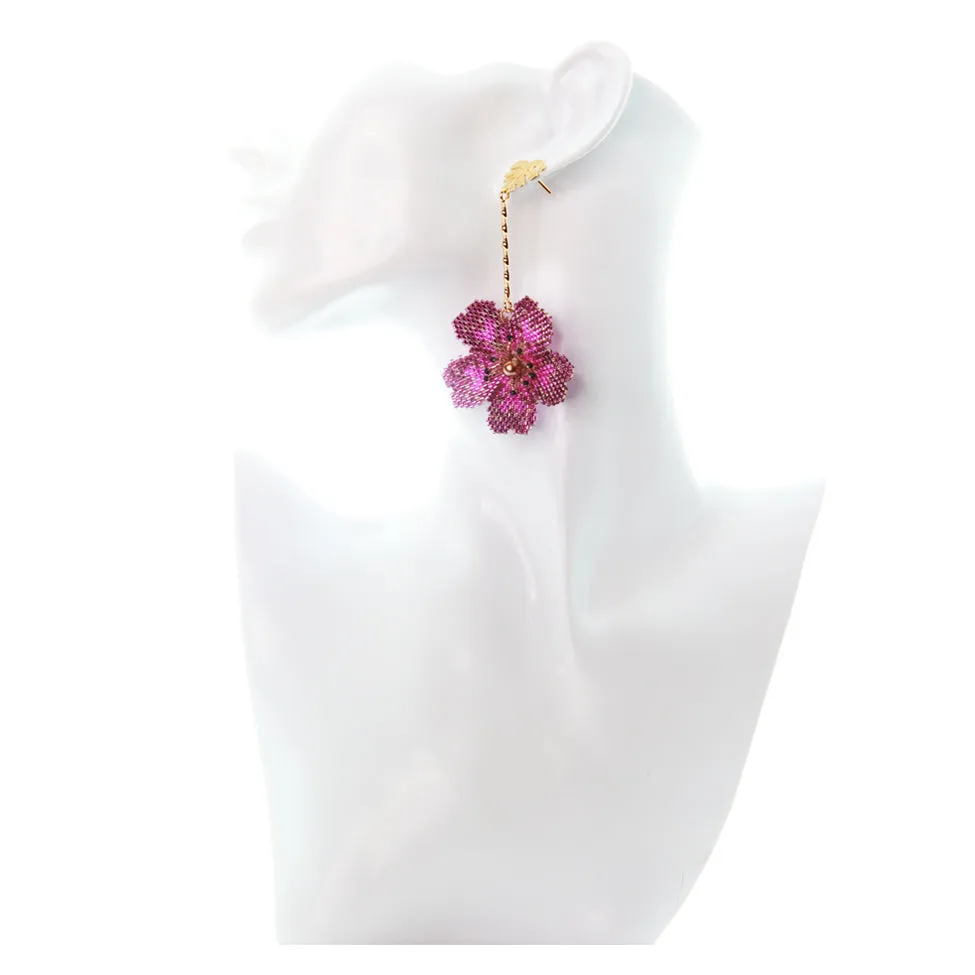 Libia: Fuchsia Miyuki Flower
