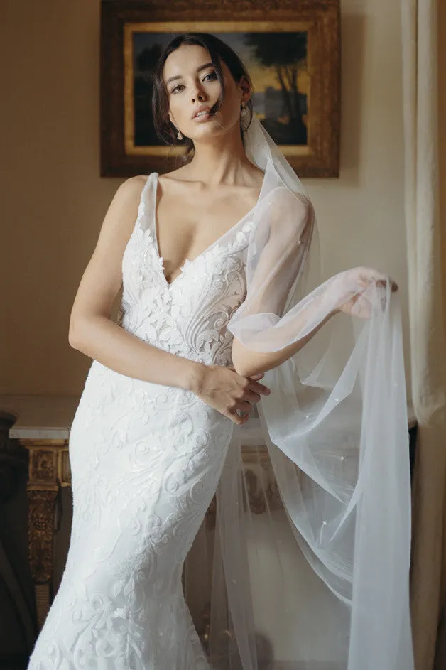 Plunging V-neck Sexy Mermaid Sleeveless Lace Court Train Bridal Gown With Deep V-back-715844