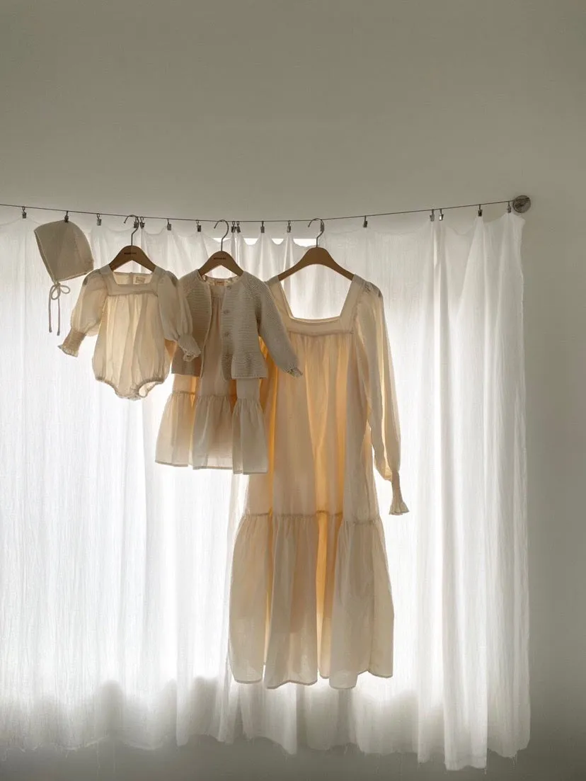 Puff Sleeves Dress (Little One)