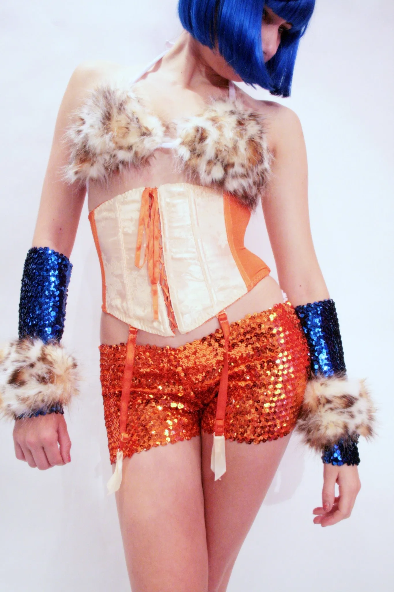 Short Sequins Hot Pant