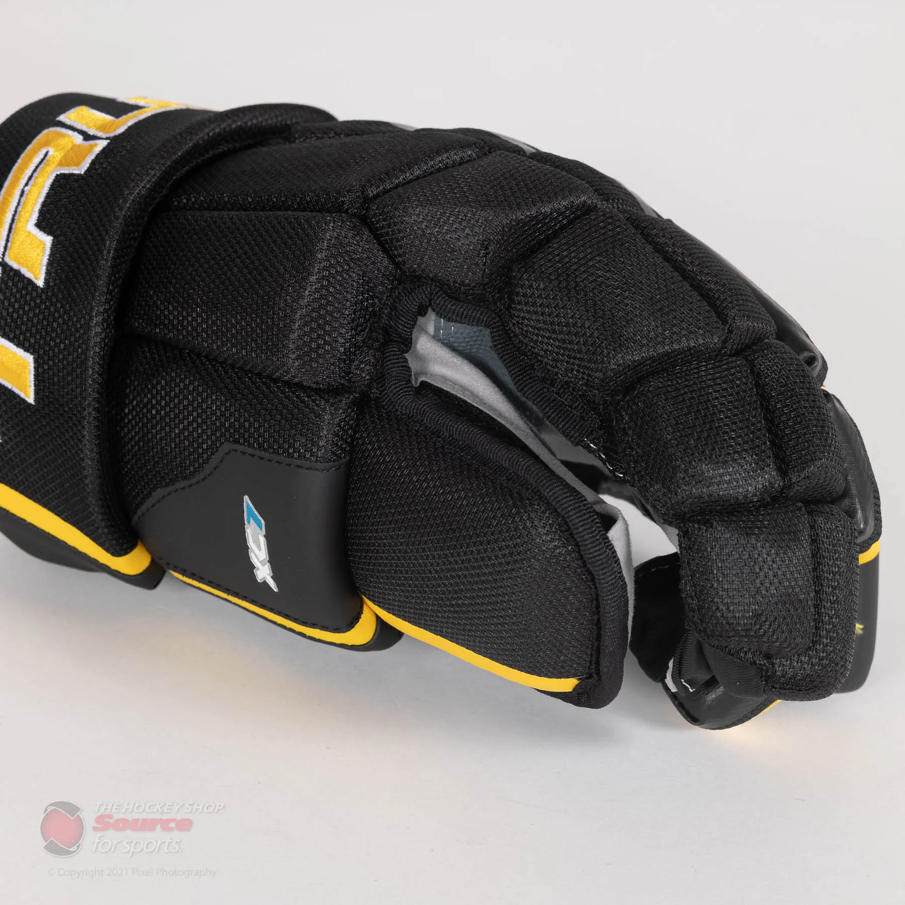TRUE XC7 Senior Hockey Gloves