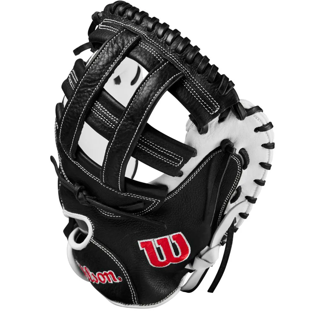 Wilson A1000 CM33 33" Fastpitch Catcher's Mitt: WBW10148033