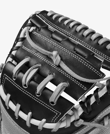 Wilson A2000 34" CM Fastpitch Catchers Mitt